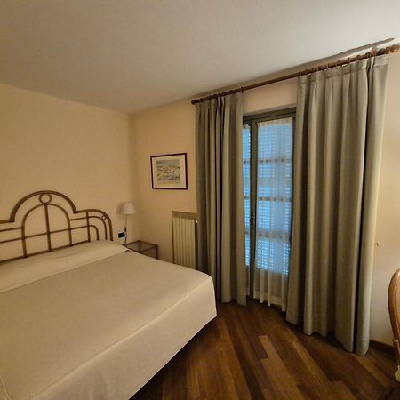 Locanda Del Boscogrande Montegrosso d'Asti ภายนอก รูปภาพ