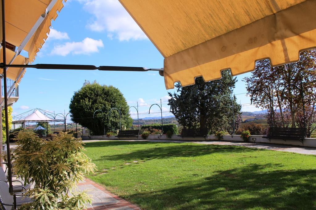 Locanda Del Boscogrande Montegrosso d'Asti ภายนอก รูปภาพ