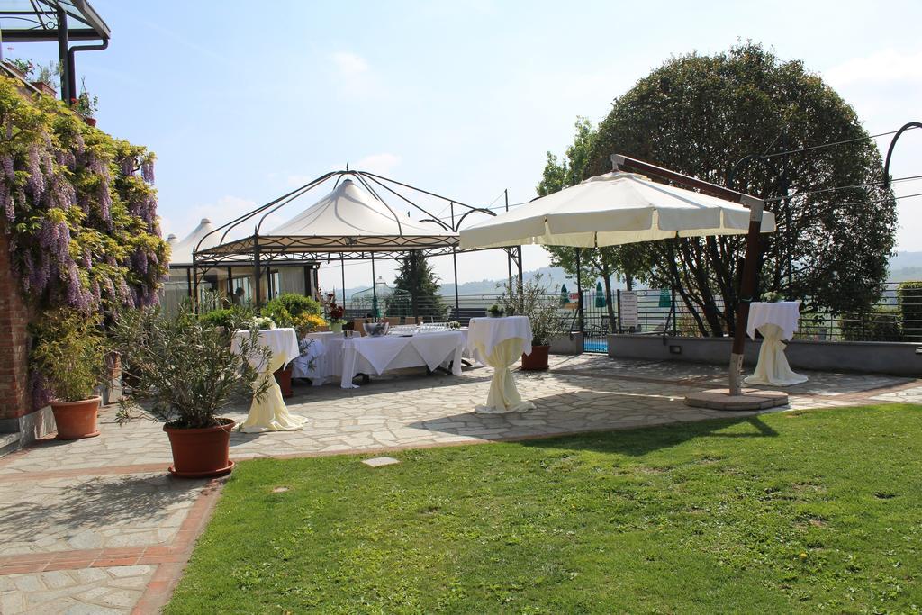 Locanda Del Boscogrande Montegrosso d'Asti ภายนอก รูปภาพ