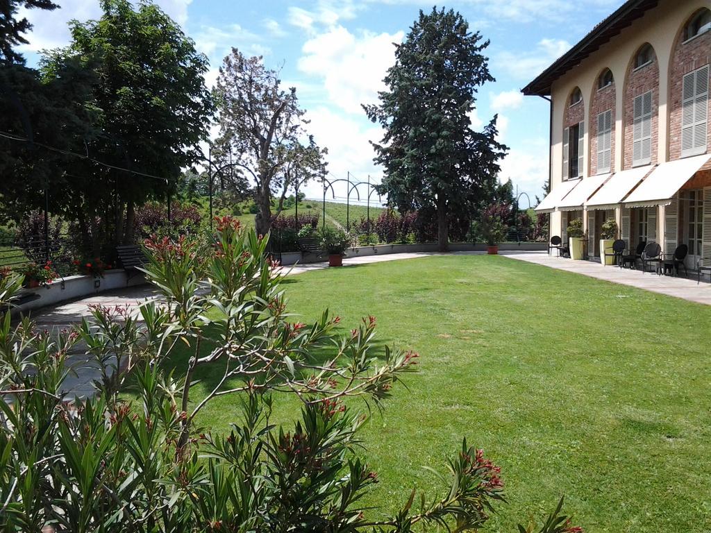 Locanda Del Boscogrande Montegrosso d'Asti ภายนอก รูปภาพ