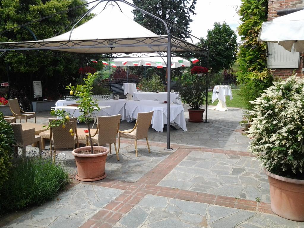 Locanda Del Boscogrande Montegrosso d'Asti ภายนอก รูปภาพ