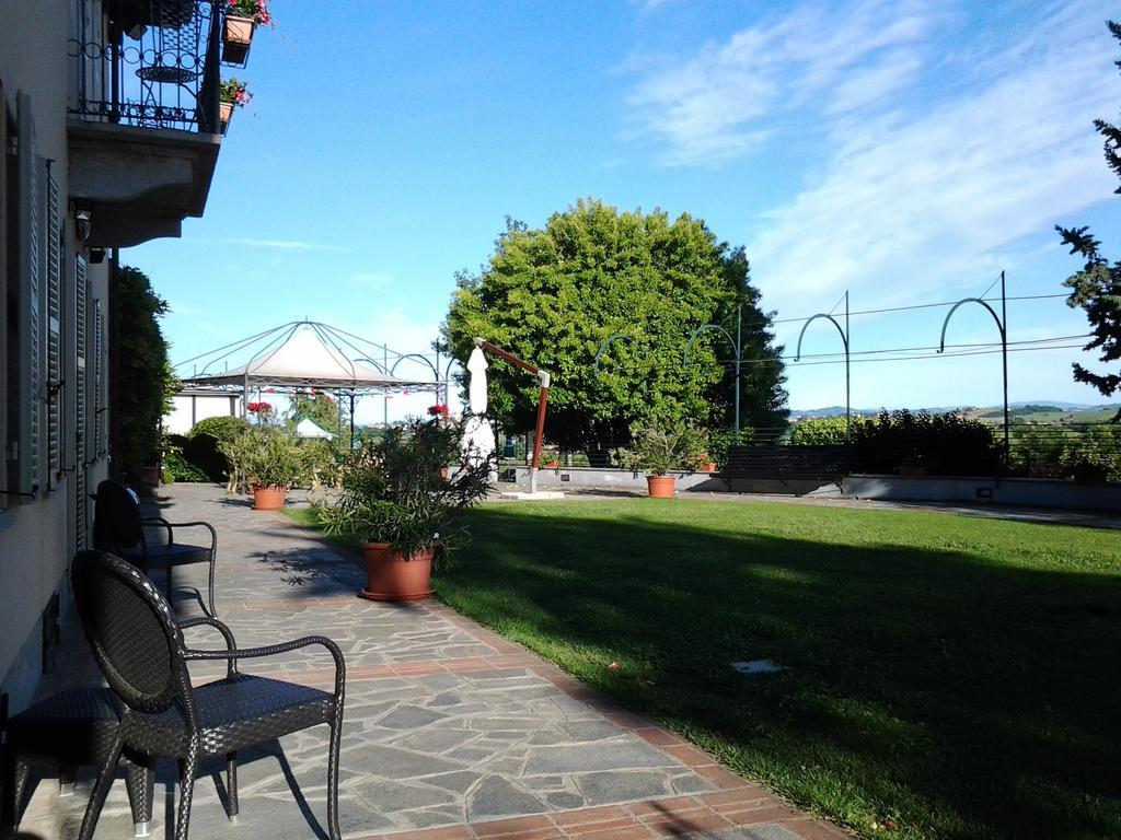Locanda Del Boscogrande Montegrosso d'Asti ภายนอก รูปภาพ