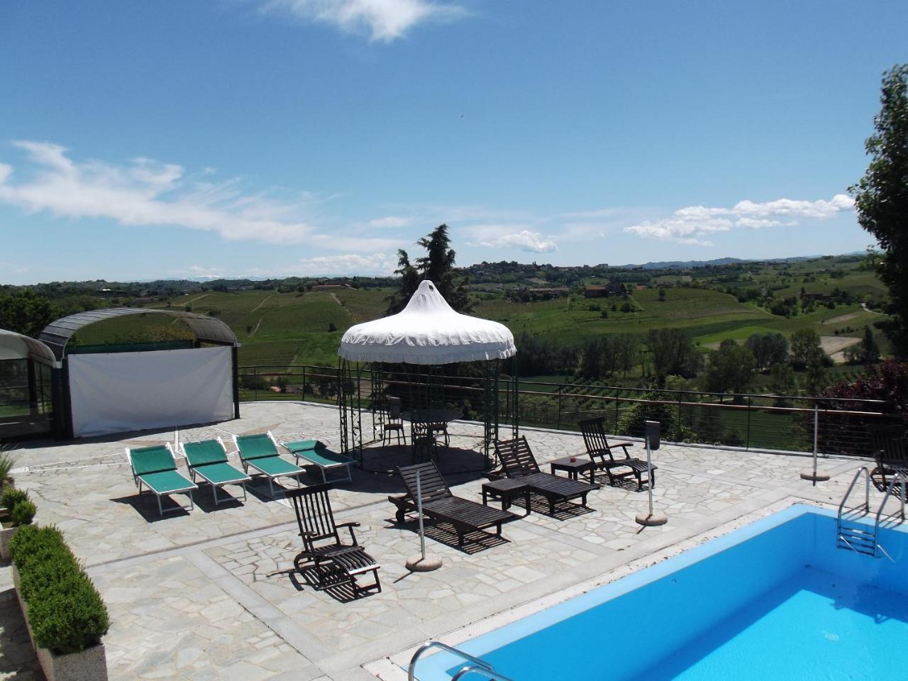 Locanda Del Boscogrande Montegrosso d'Asti ภายนอก รูปภาพ